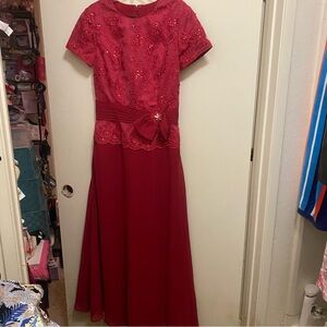 Bene Womens Red Bridesmaid Formal Maxi Dress Gown S Small 32” Embroidered Sequin